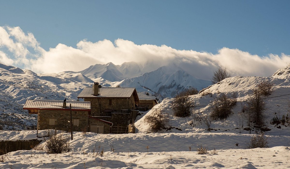 Benefits of a Silent Walking Weekend in Nature